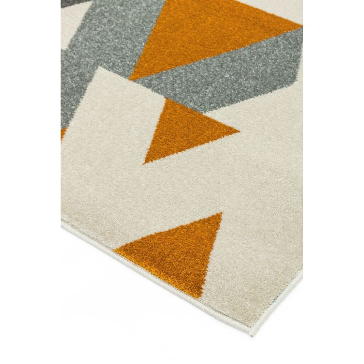 Colt Rug Pyramid Rust
