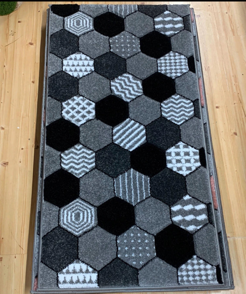 Honeycomb Hexagon Pattern Rug – Multiple Colours & Sizes