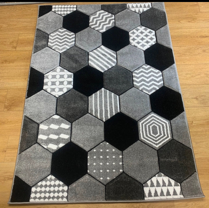 Honeycomb Hexagon Pattern Rug – Multiple Colours & Sizes