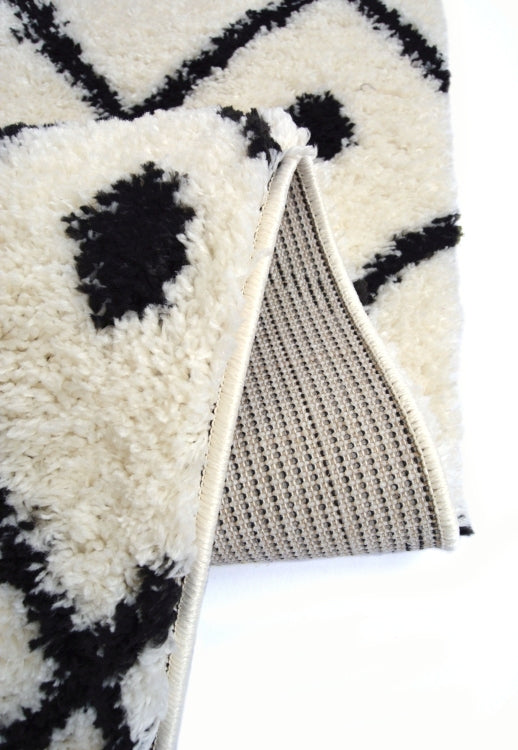 Snug Nomadic White