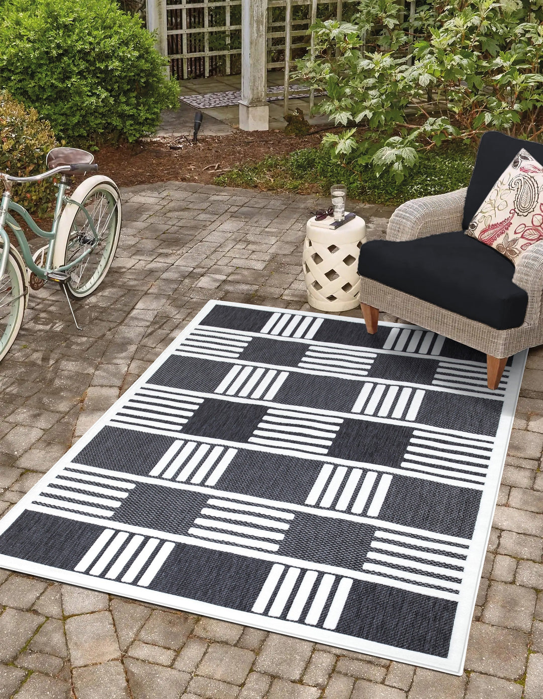 Bexley Collection Outdoor Rugs