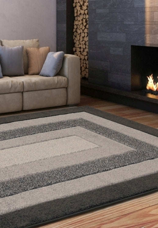 Sara Border Grey