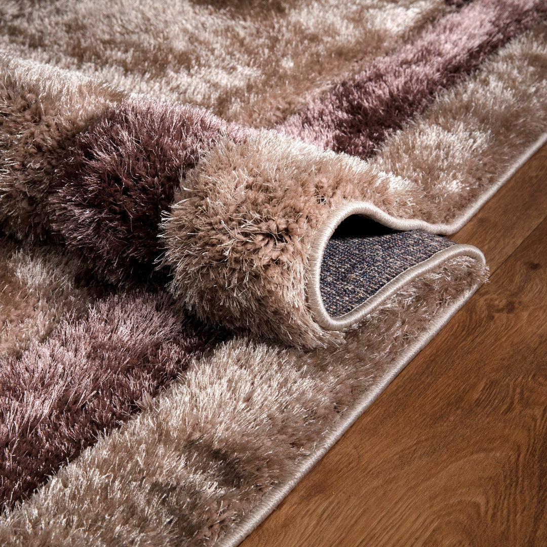 Luxe Border Shaggy Collection