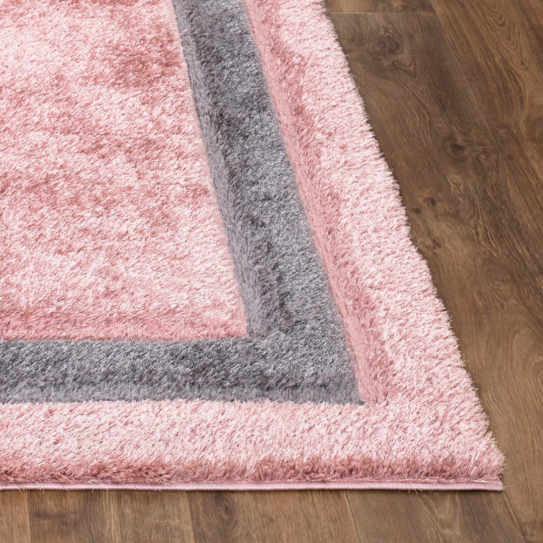 Luxe Border Shaggy Collection