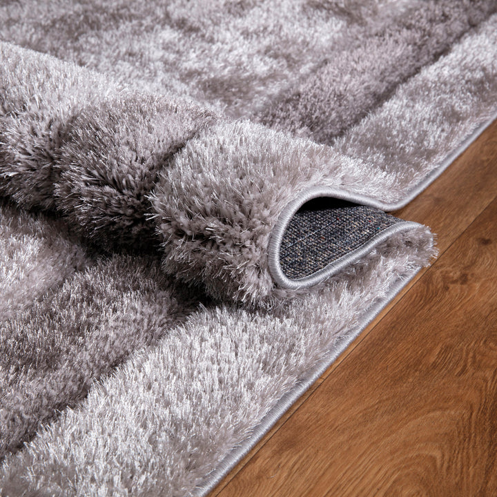 Luxe Border Shaggy Collection