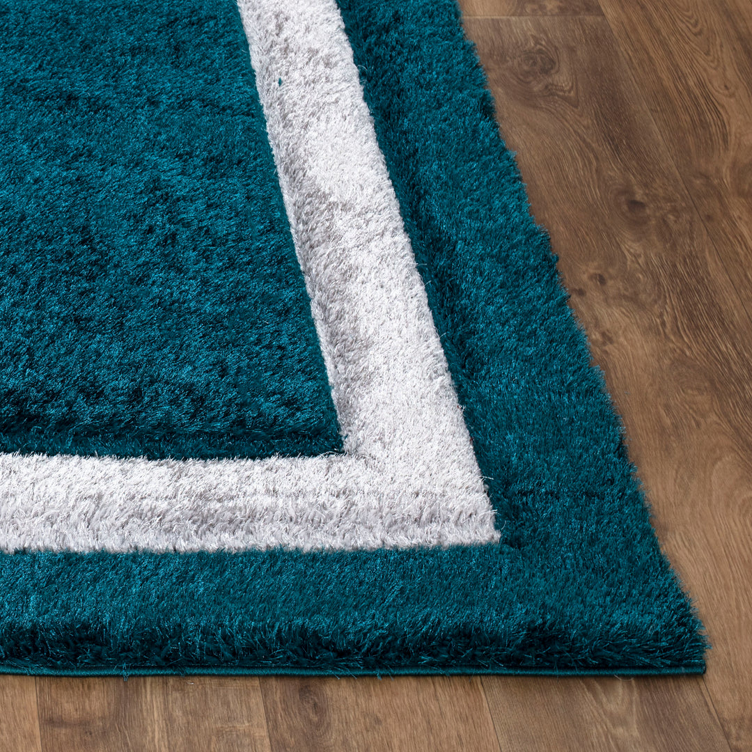Luxe Border Shaggy Collection