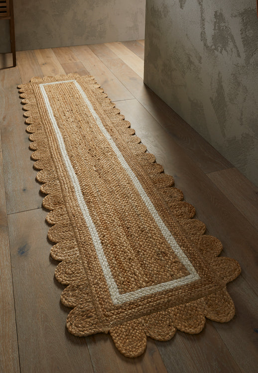 Naturals Border