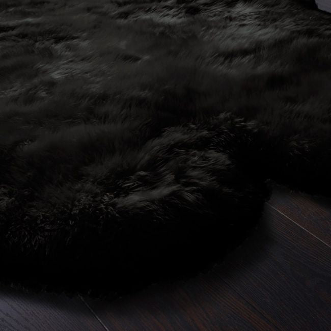 Genuine Sheepskin Rug Black