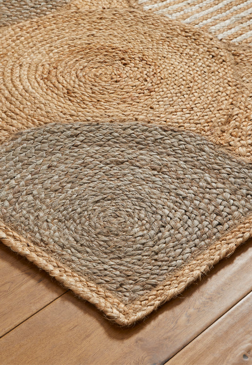 Naturals Circles